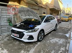 هیوندای ئەلەنترا